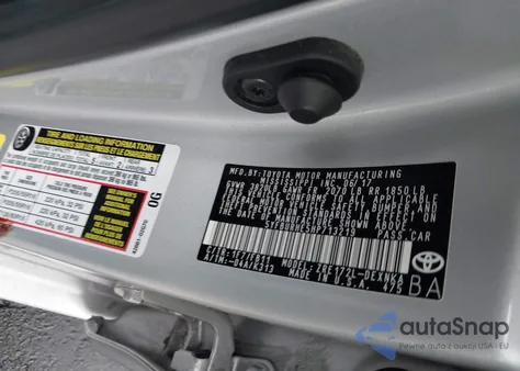 2017 Toyota Corolla Le z USA, uszkodzony, nr VIN 5YFBURHE5HP713219